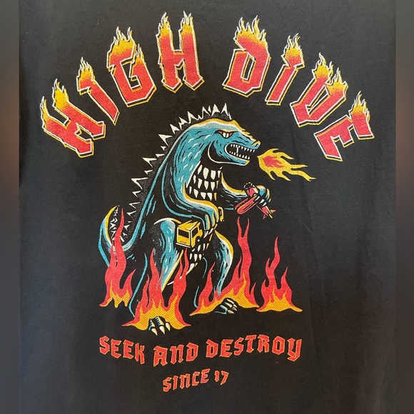 High Dive Apparel graphic tee - Picture 7 of 7